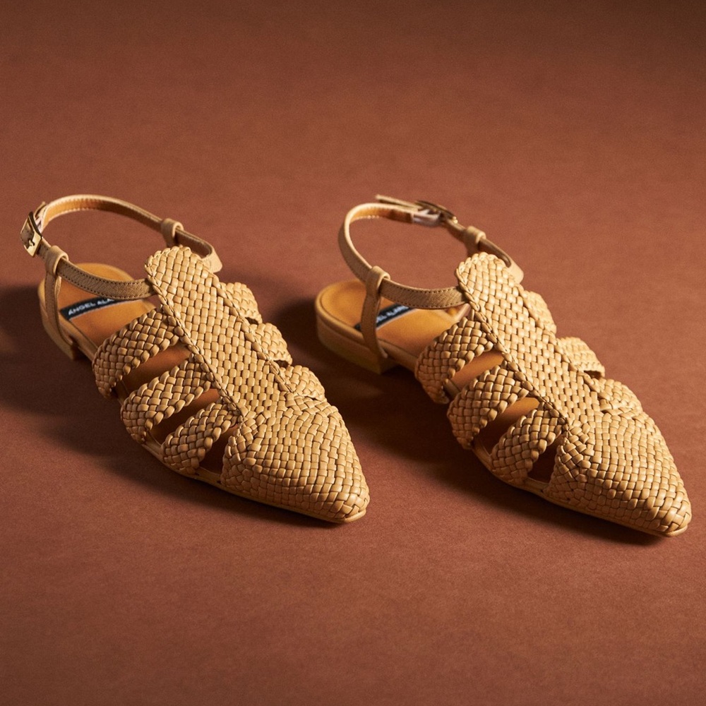 Anthropologie Angel Alarcon Fisherman Flats Tan Size 38 7 - Picture 2 of 9